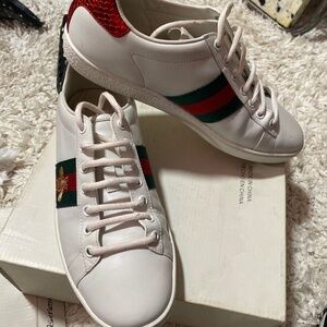 tennis shoes